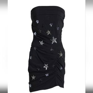 Stunning strapless dress